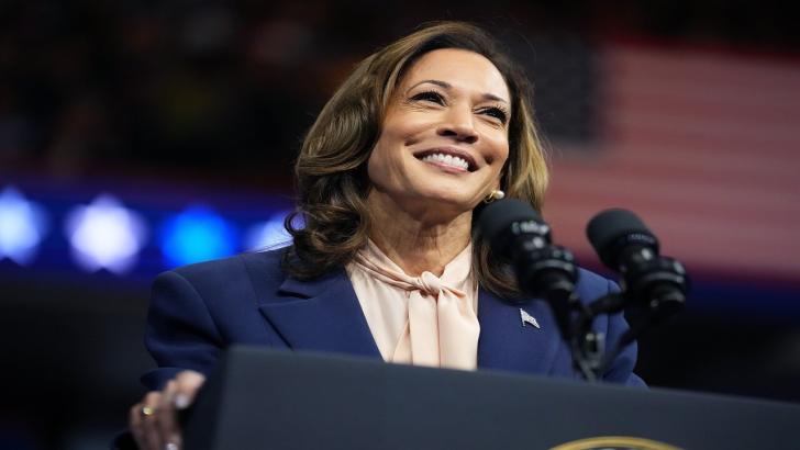 Kamala Harris making a speech to supporters